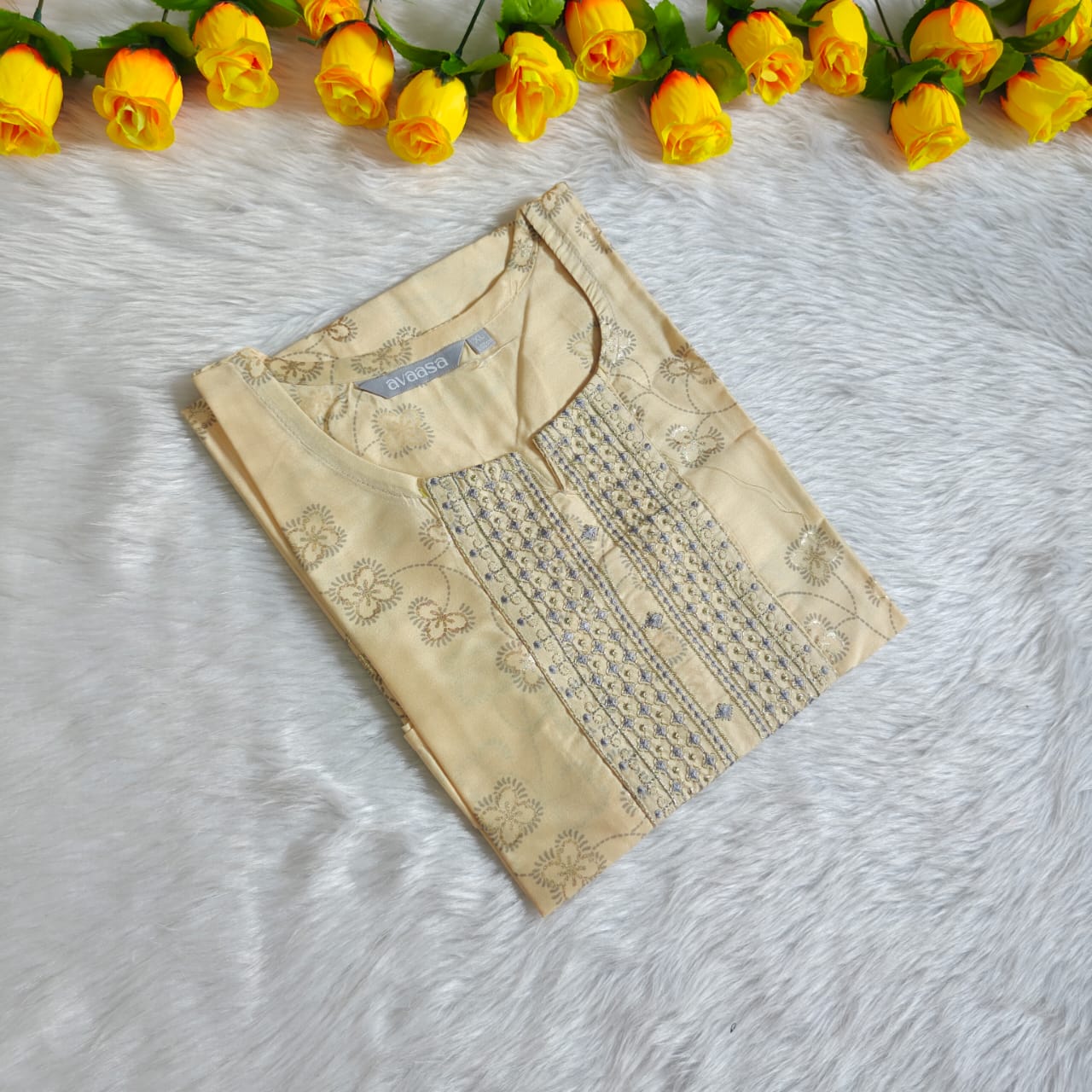 IVORY BLOSSOM KURTI