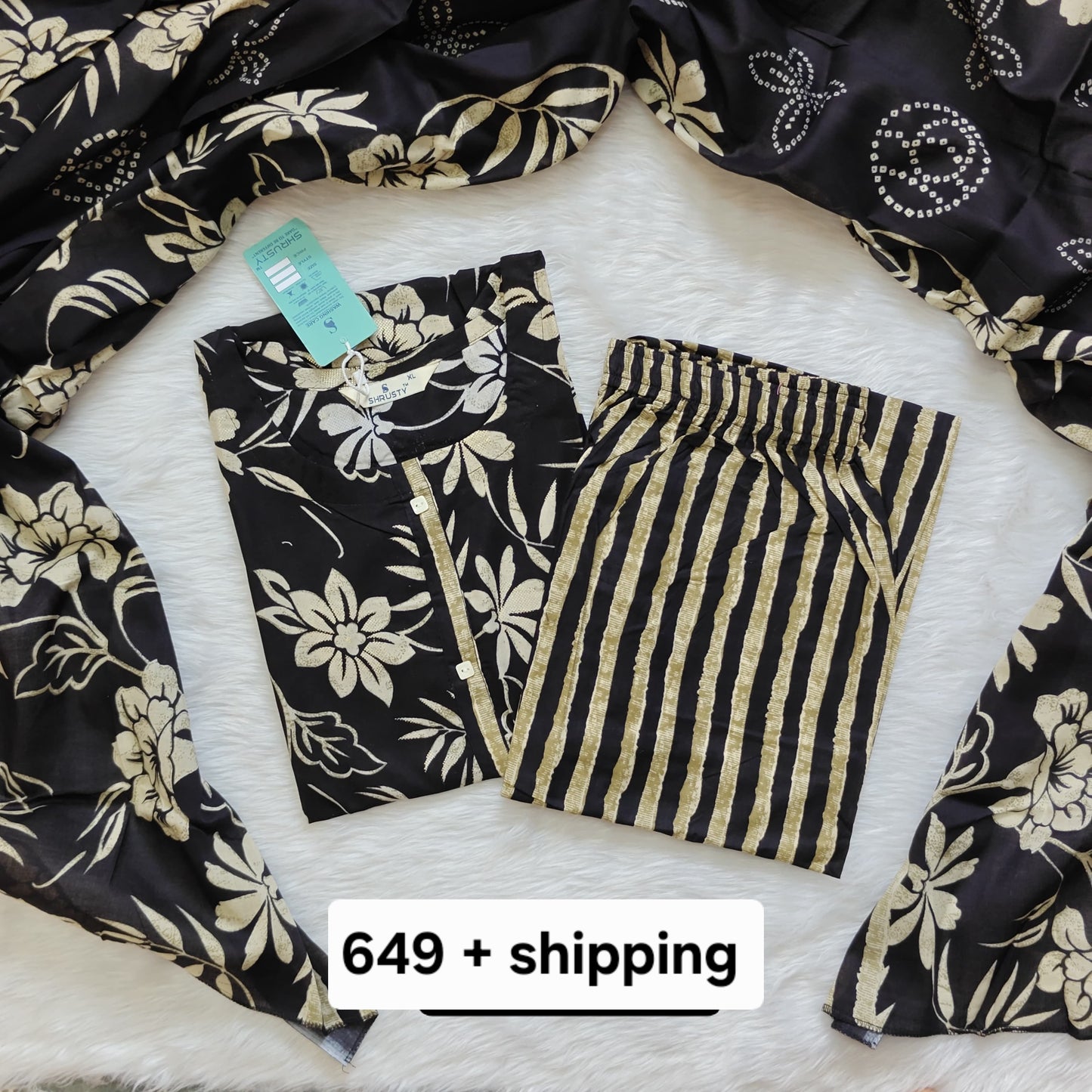 BLACK FLORAL SET