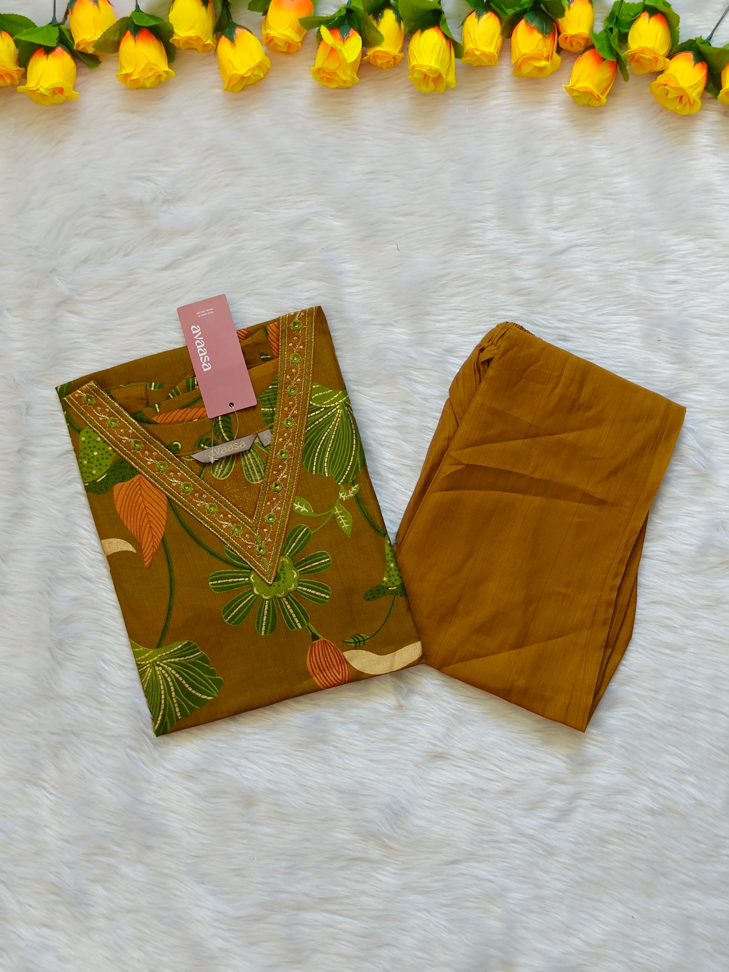BROWN FLORAL CORD