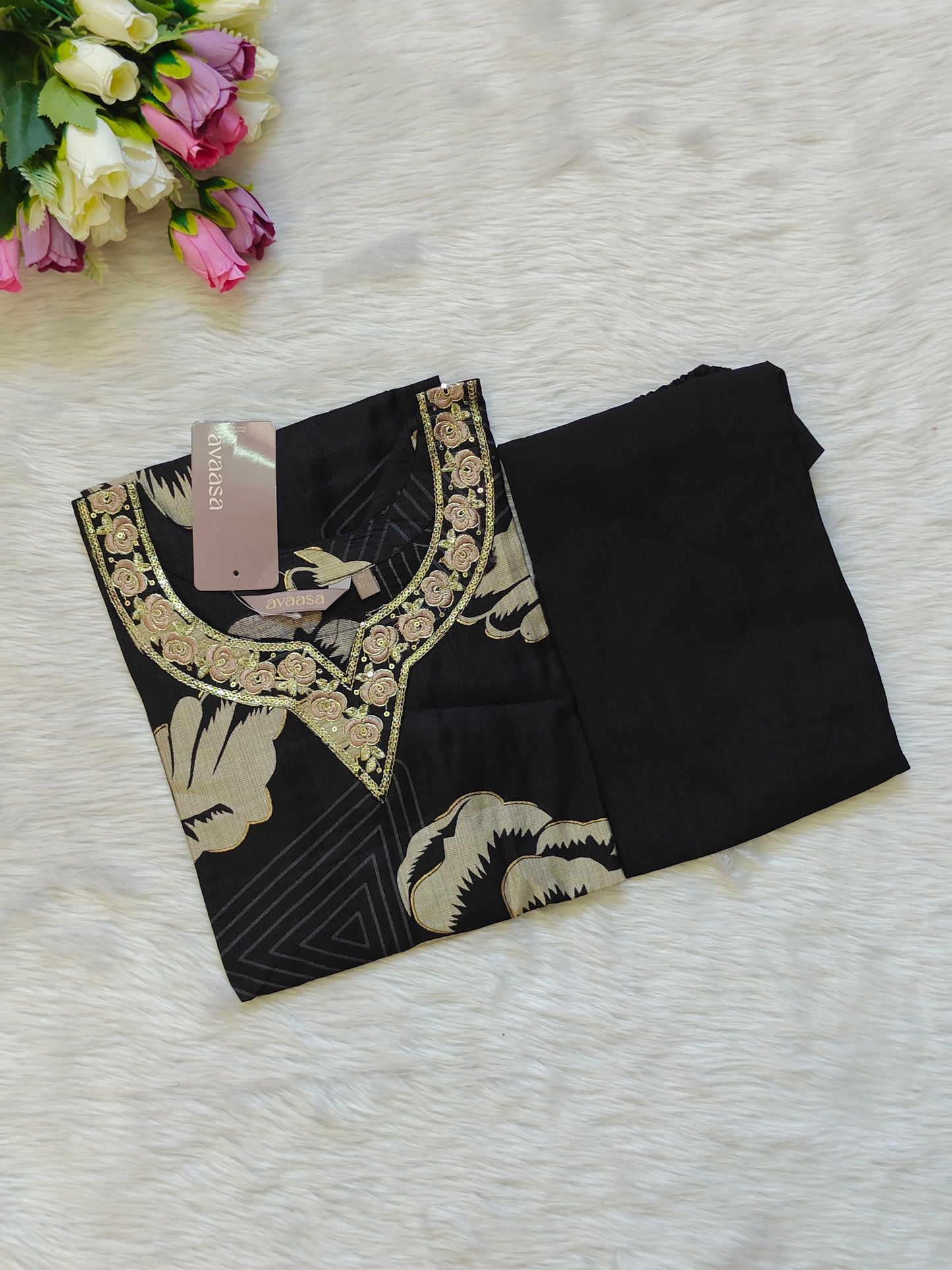 NECKLACE BLACK CORD