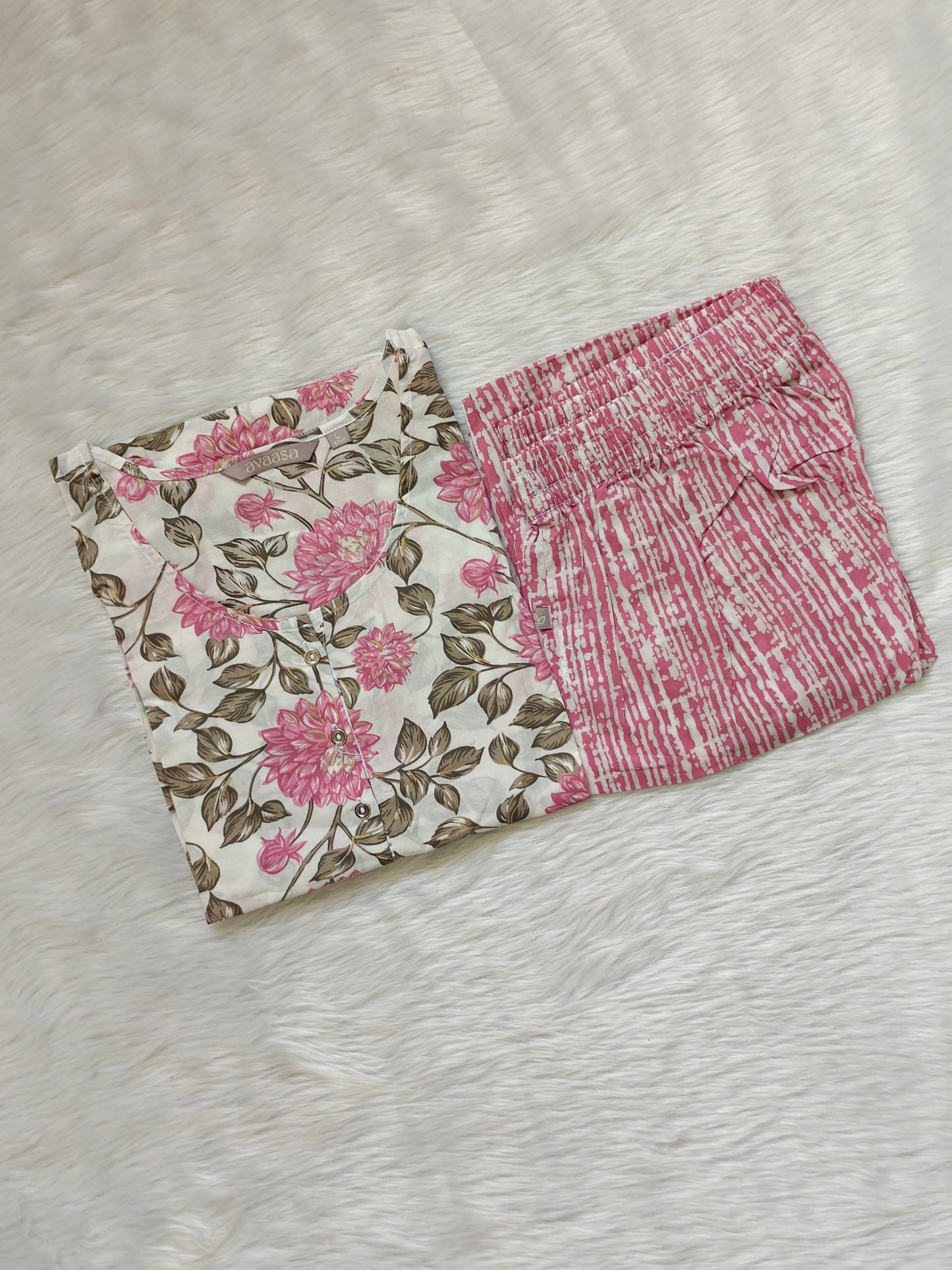 WHITE PINK FLORAL CORD