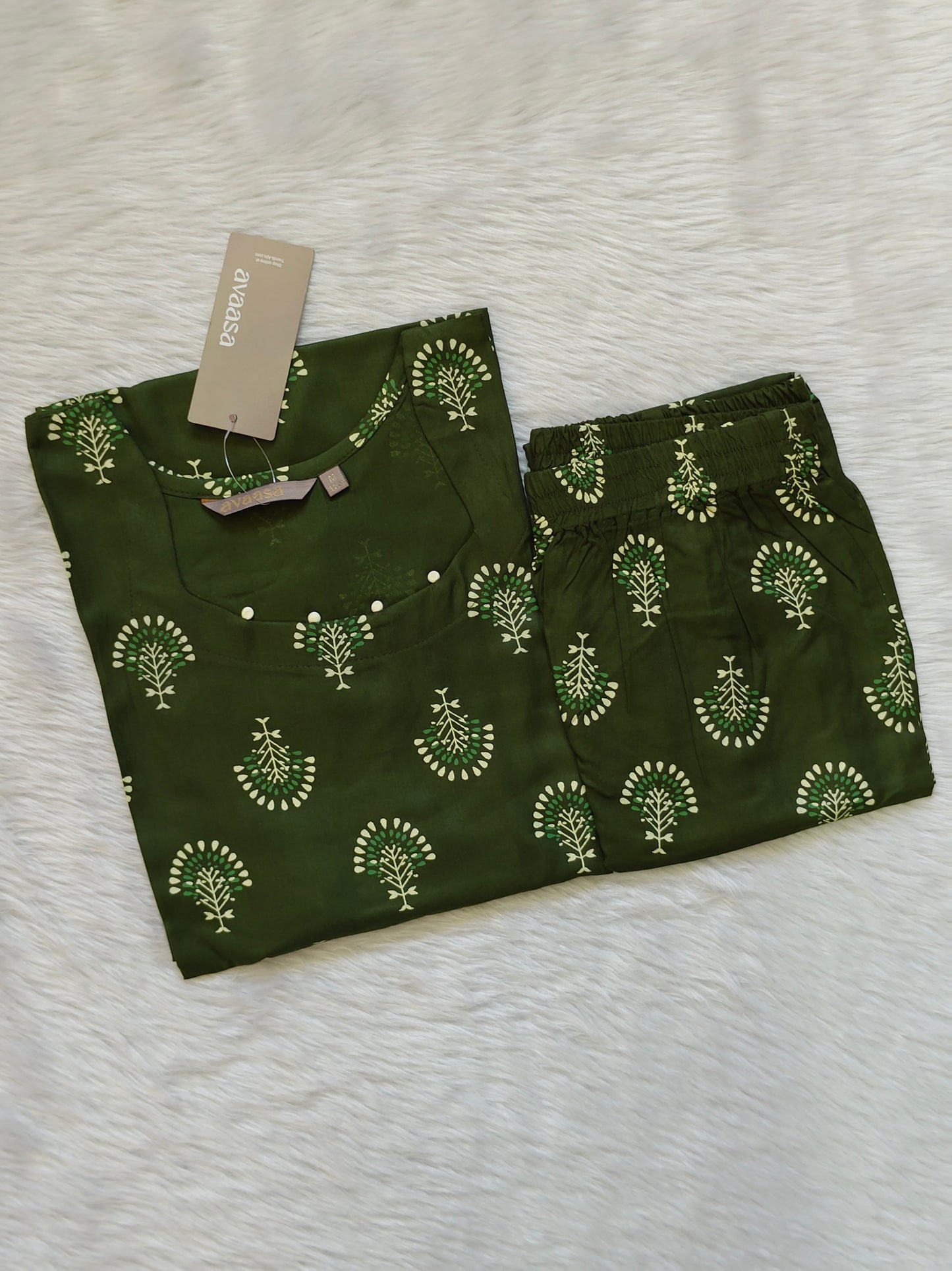 FOREST GREEN TREE RAYON CORD