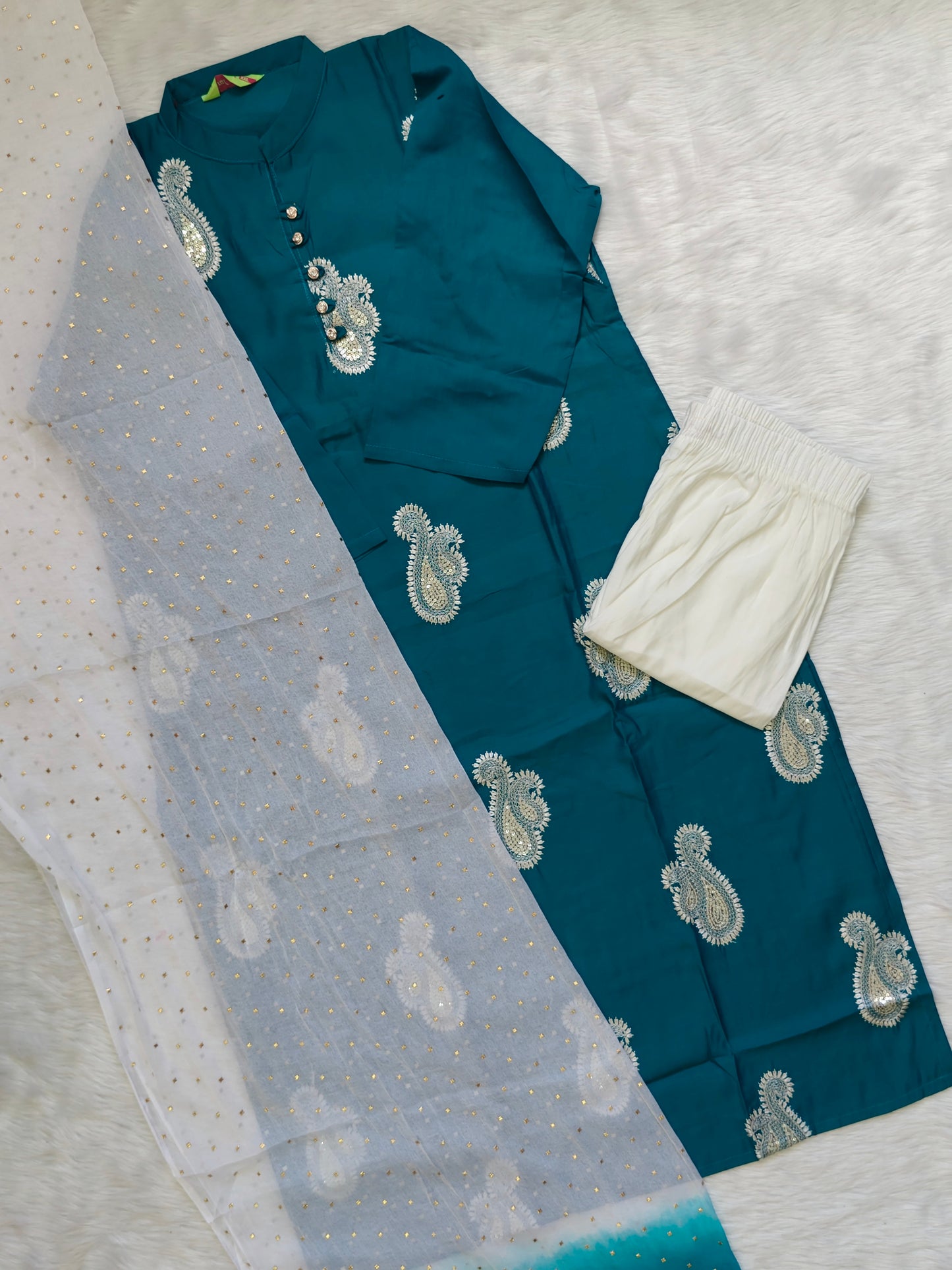 PEACOCK GREEN SET