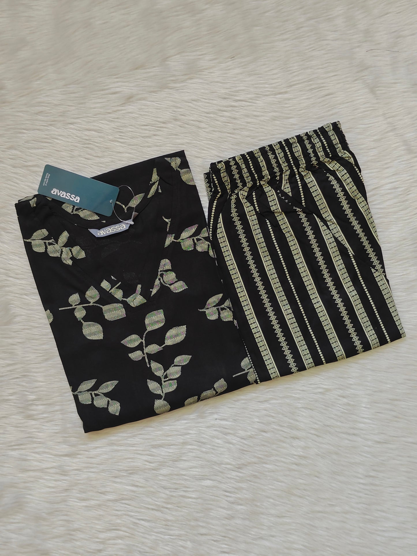 BLACK LEAF RAYON CORD