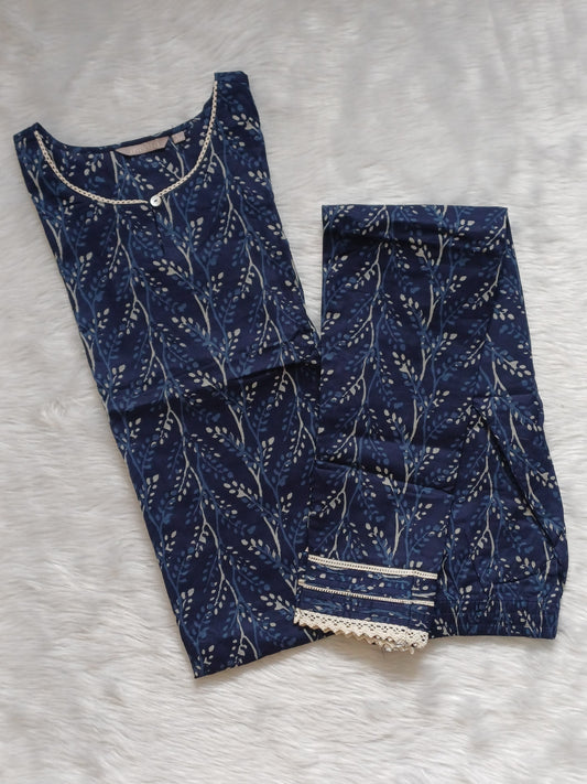 NEVY BLUE CORD