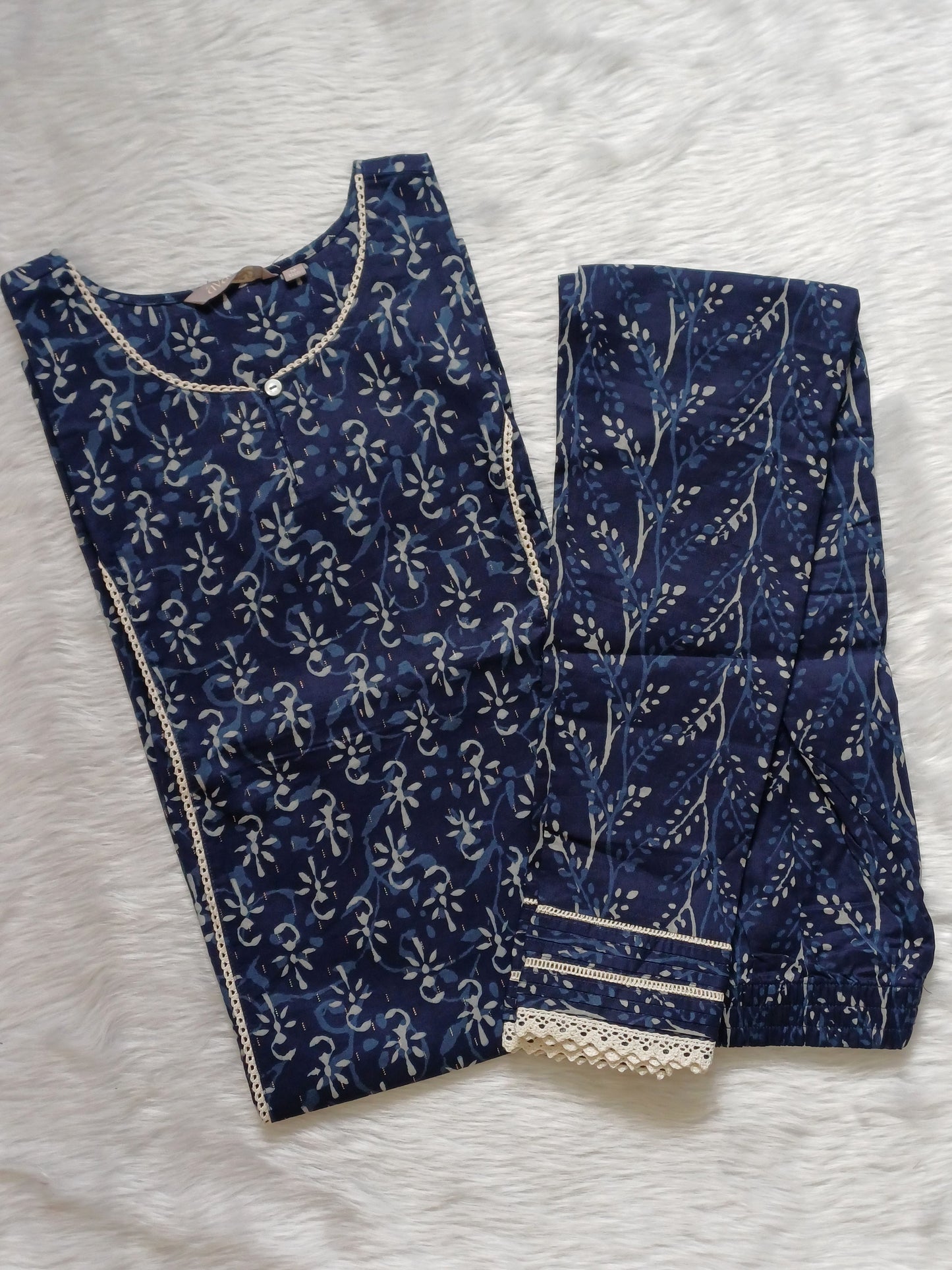 NEVY BLUE CORD