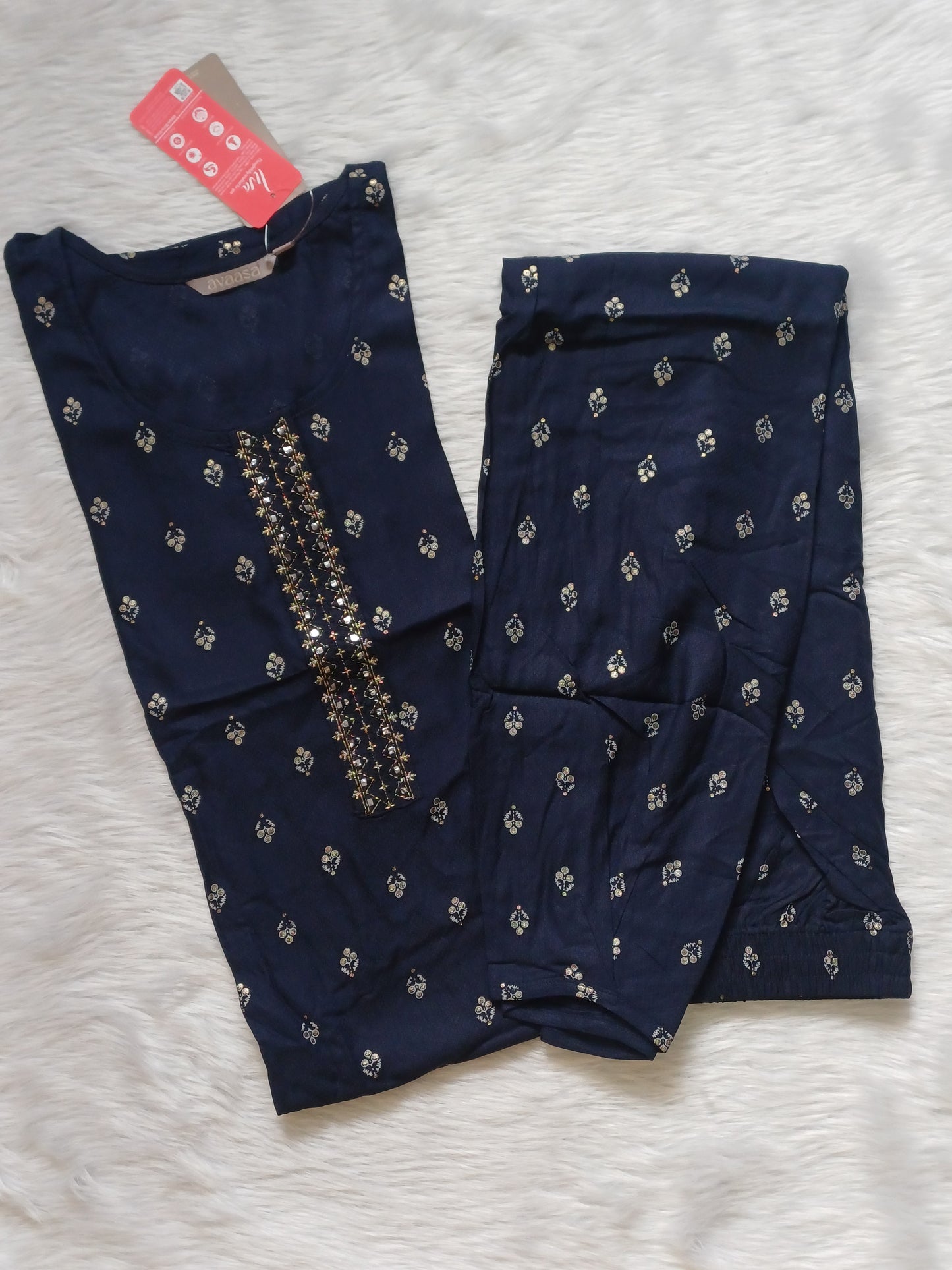 NAVY BLUE FLORAL CORD