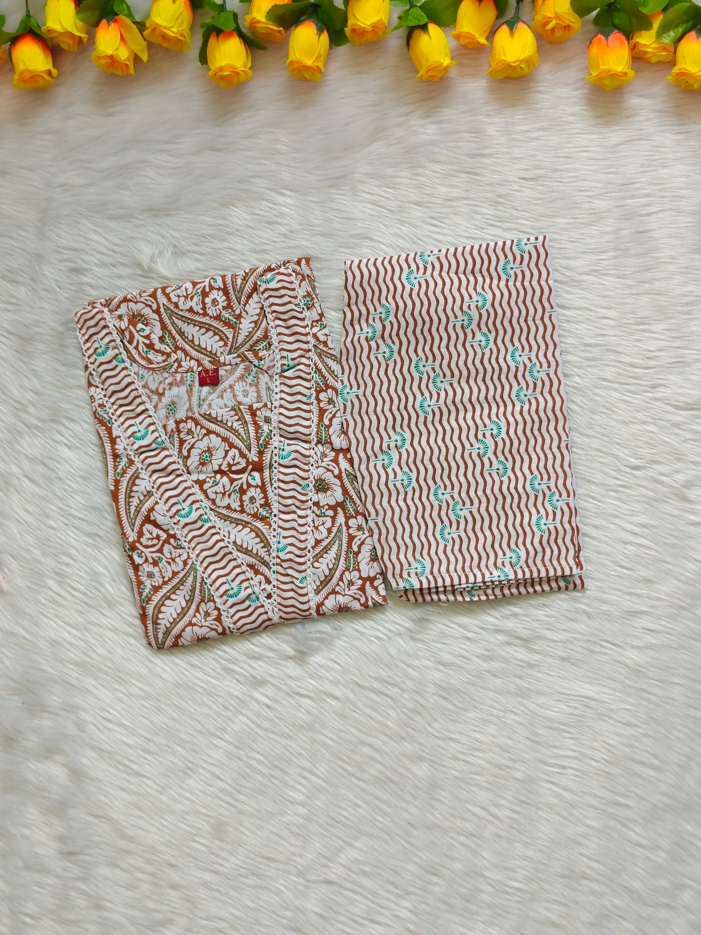 WHITE BROWN COTTON CORD