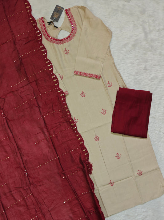 IVORY & MAROON COMBO SET