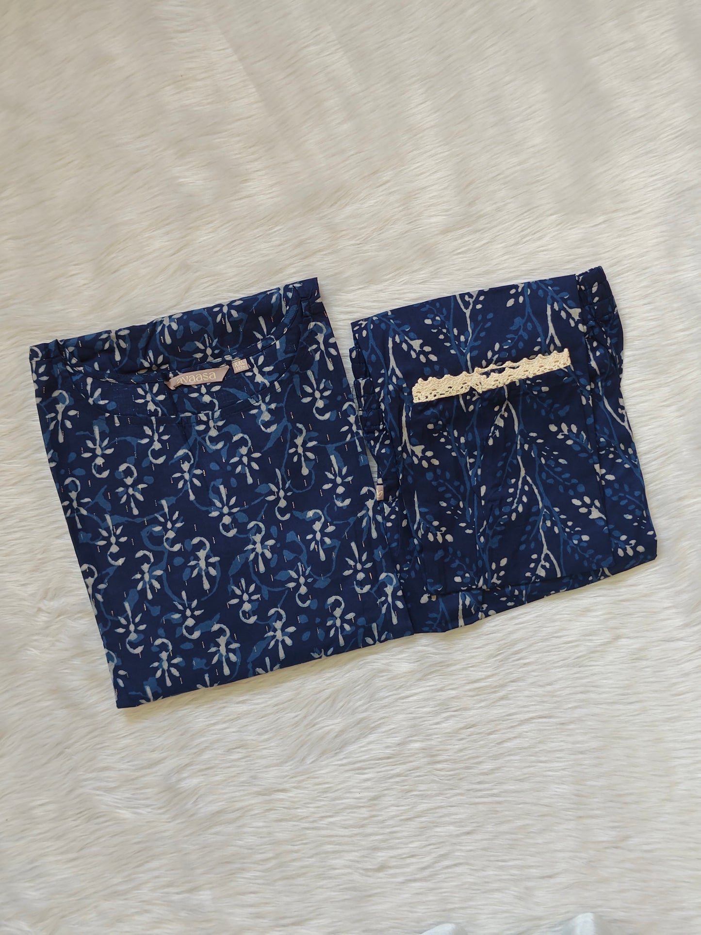 NEVY BLUE CORD