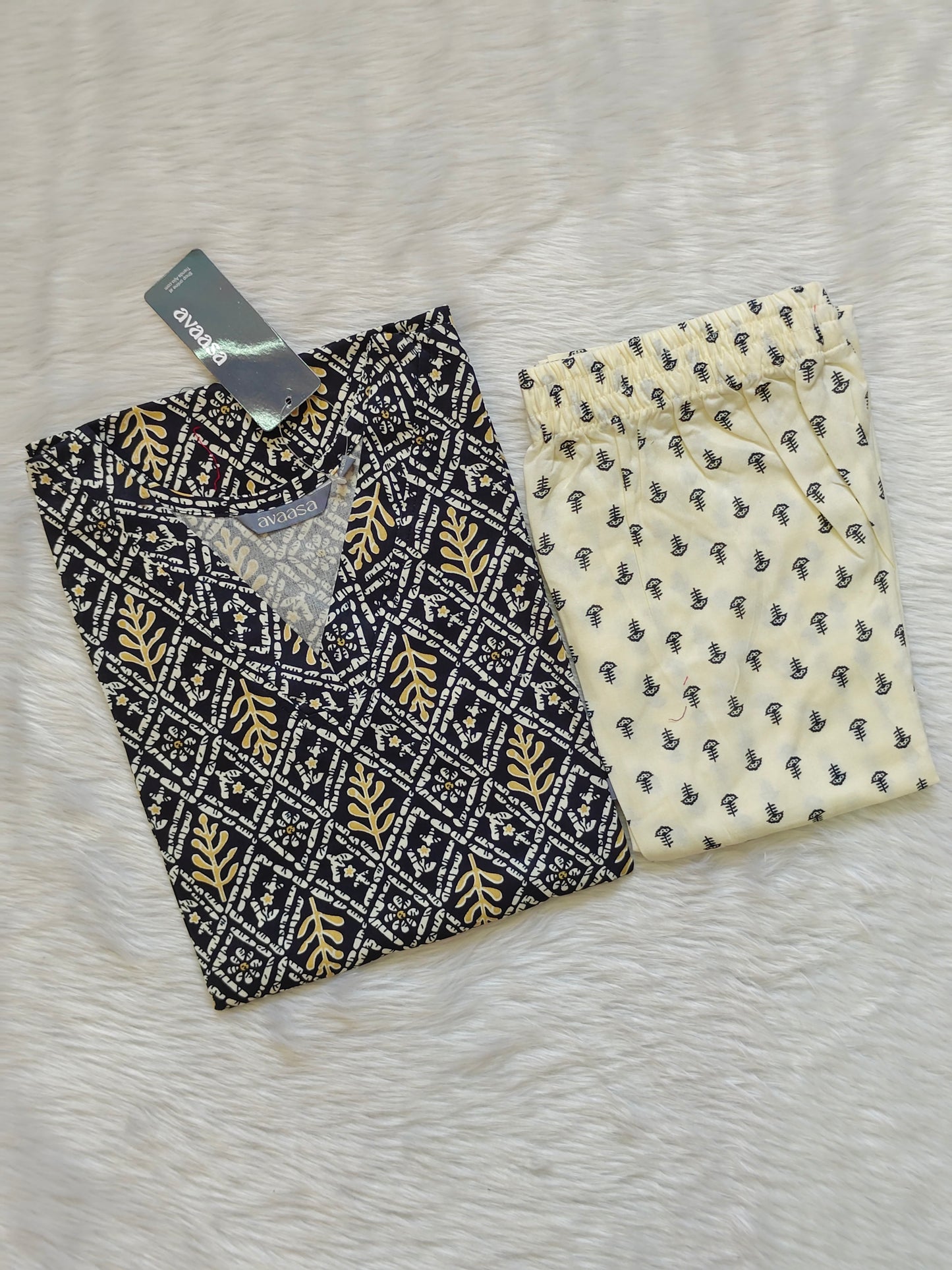BLACK WHITE COMBO RAYON CORD