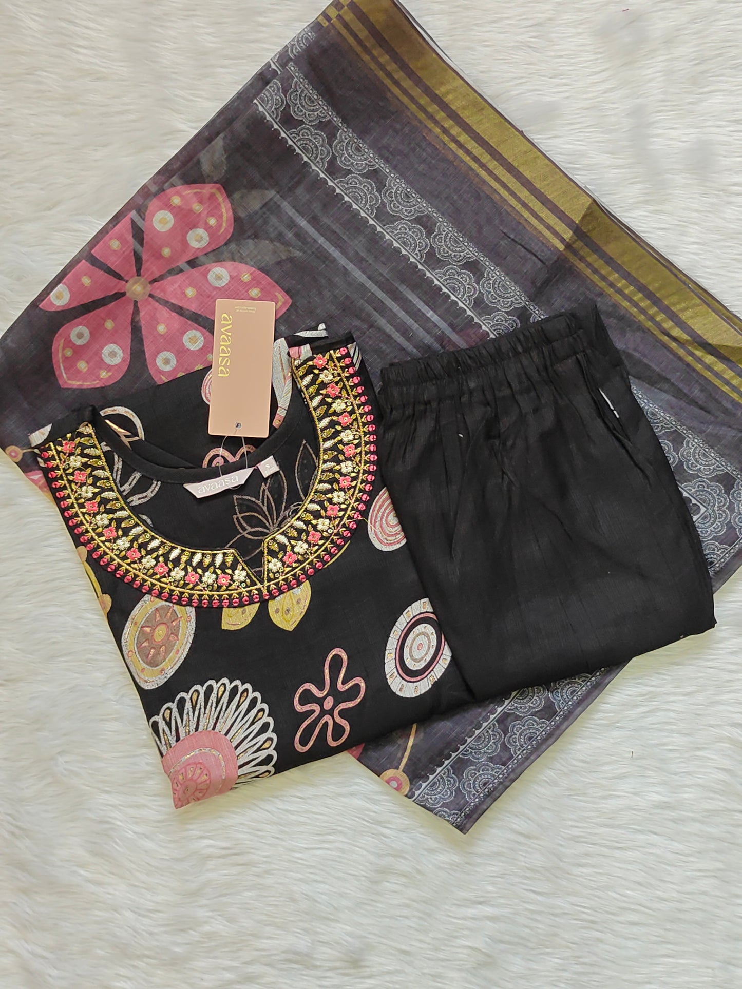 BLACK FLORAL SET