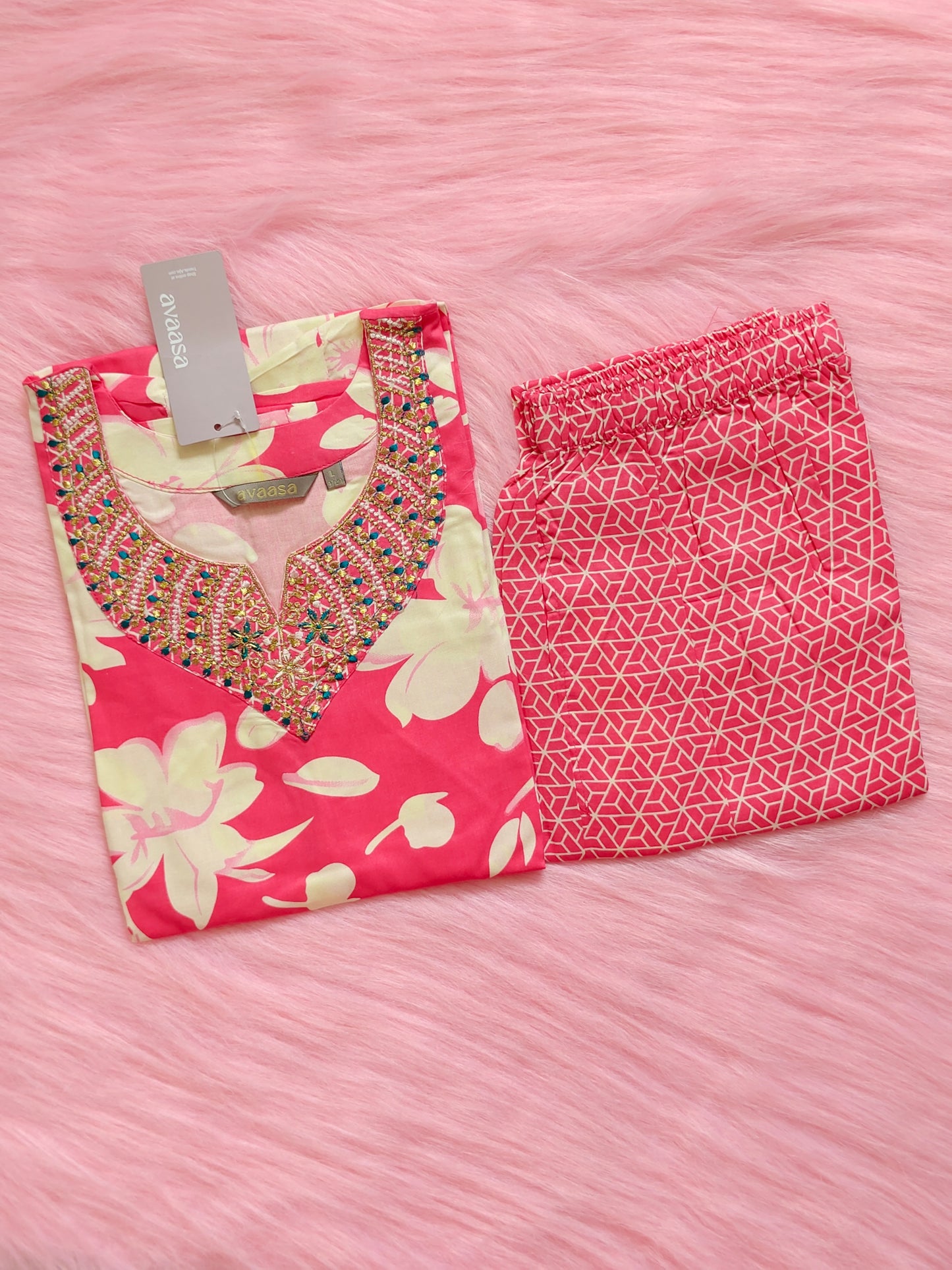 PINK WHITE  EMBRO CORD