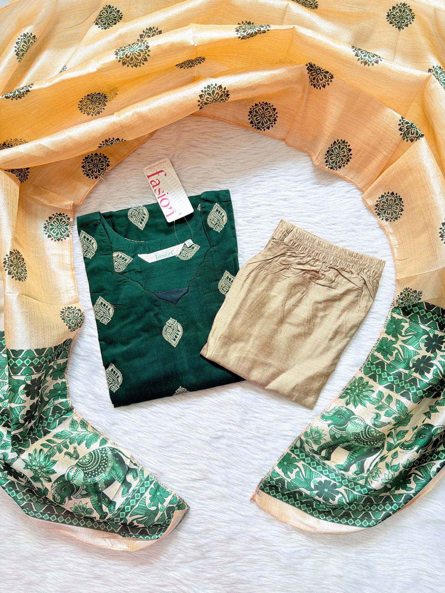 BOTTLE GREEN SCALLOP NECK RAW SILK  SET