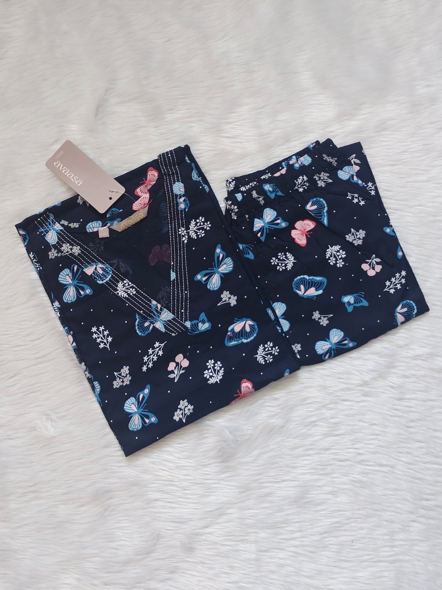 NEVY BUTTTERFLY RAYON CORD