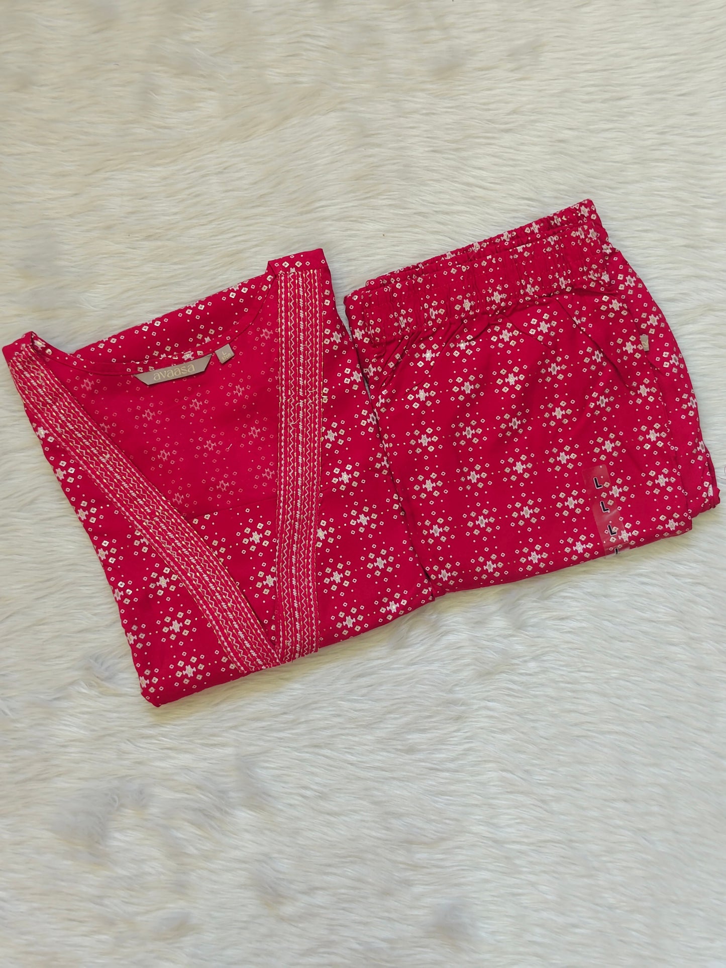 MAGENTA GEOMETRIC CORD