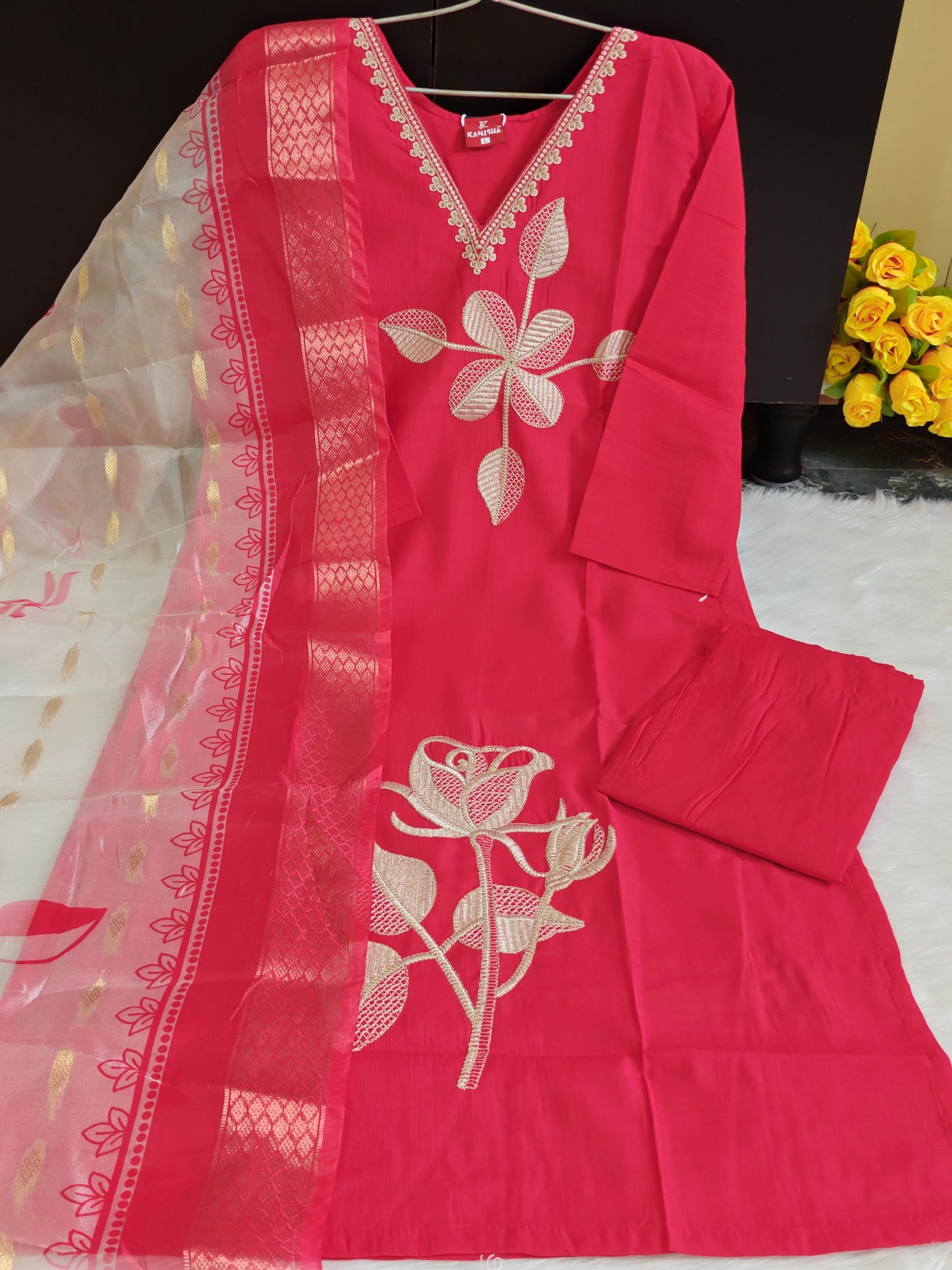 HOT PINK EMBRO SET
