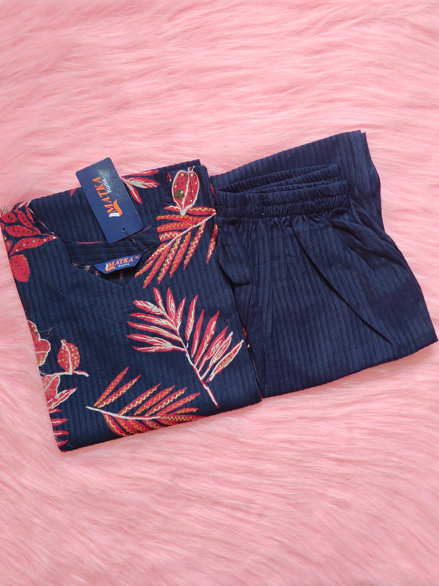 NAVY BLUE LEAF CORD