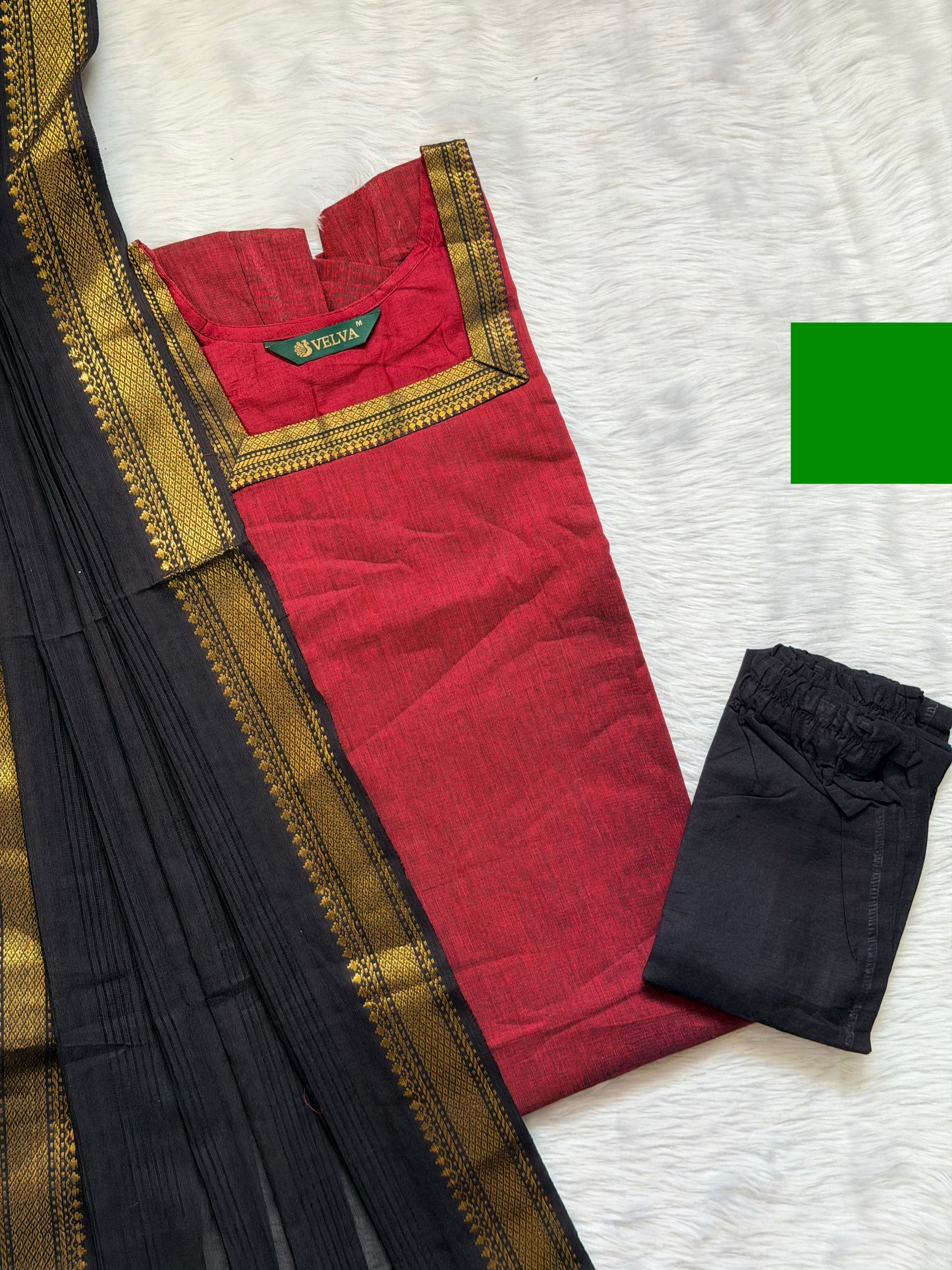MAROON BLACK GOLD ZARI SET