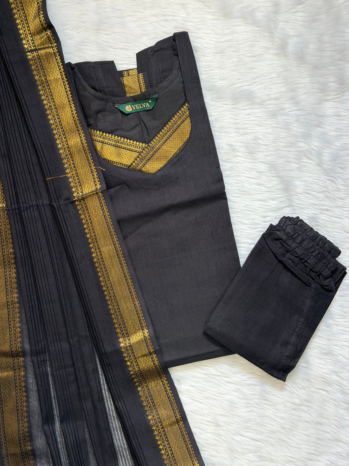 BLACK GOLD ZARI SET