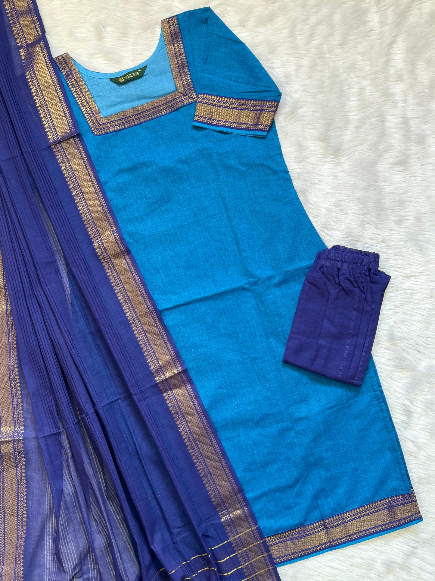 AQUA BLUE GOLD ZARI SET