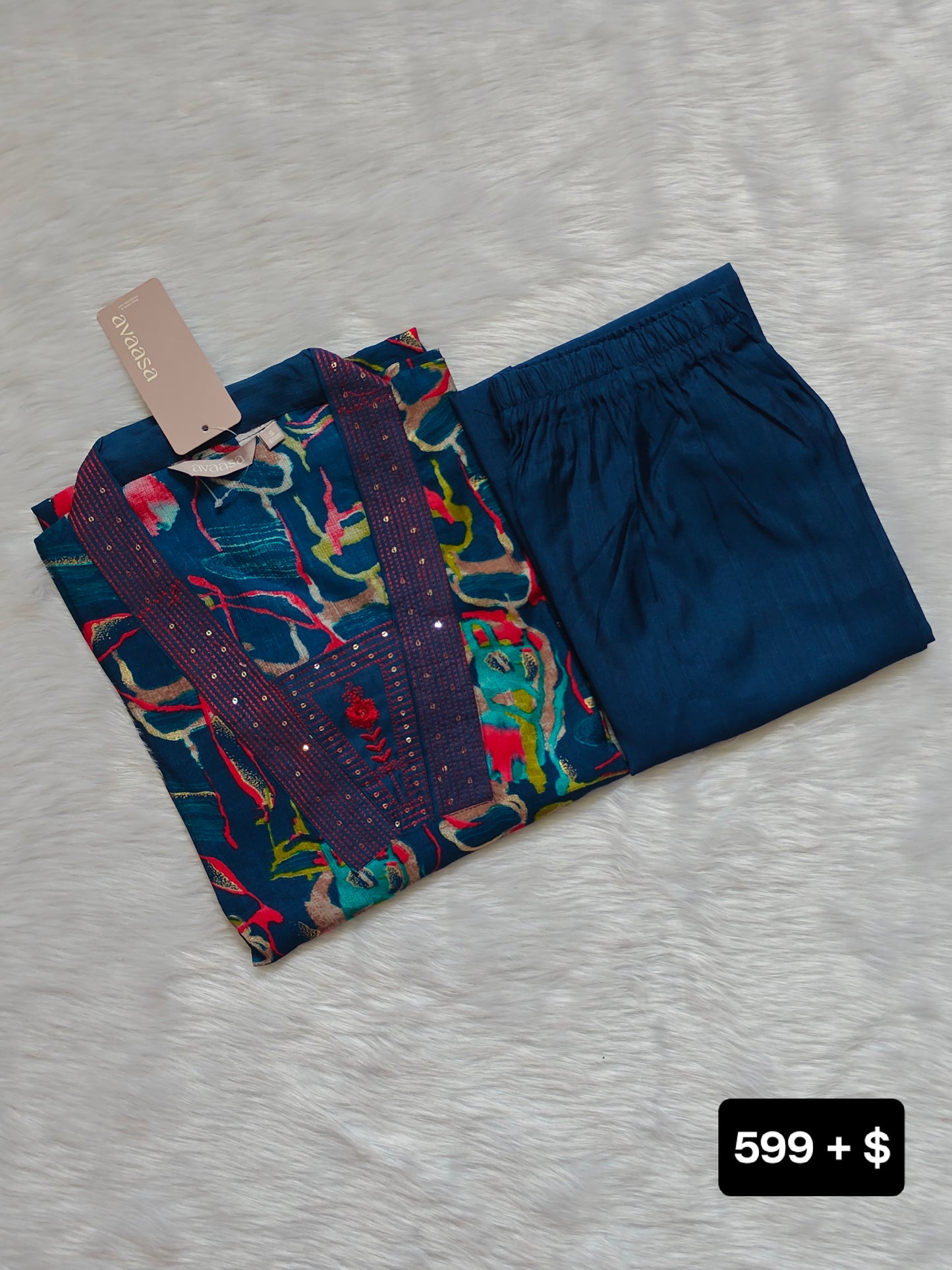 MAJENTA BLUE CORD